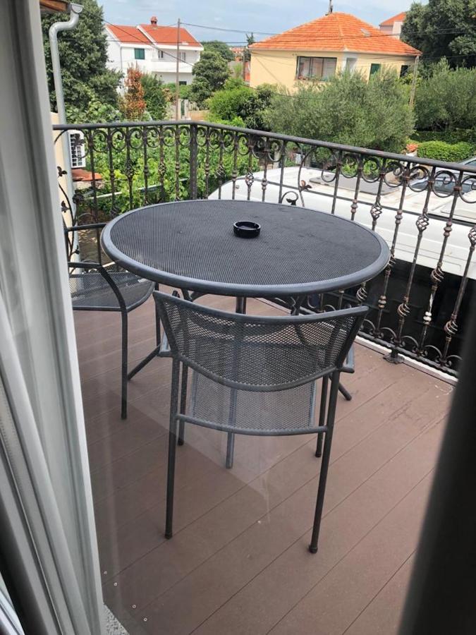 זאדאר Apartments Tonka מראה חיצוני תמונה