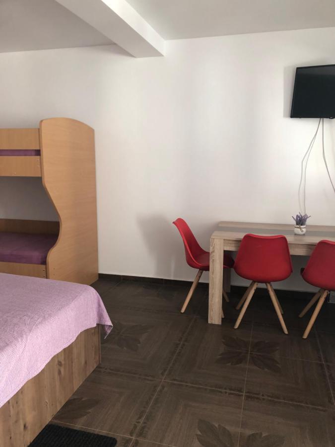 זאדאר Apartments Tonka מראה חיצוני תמונה